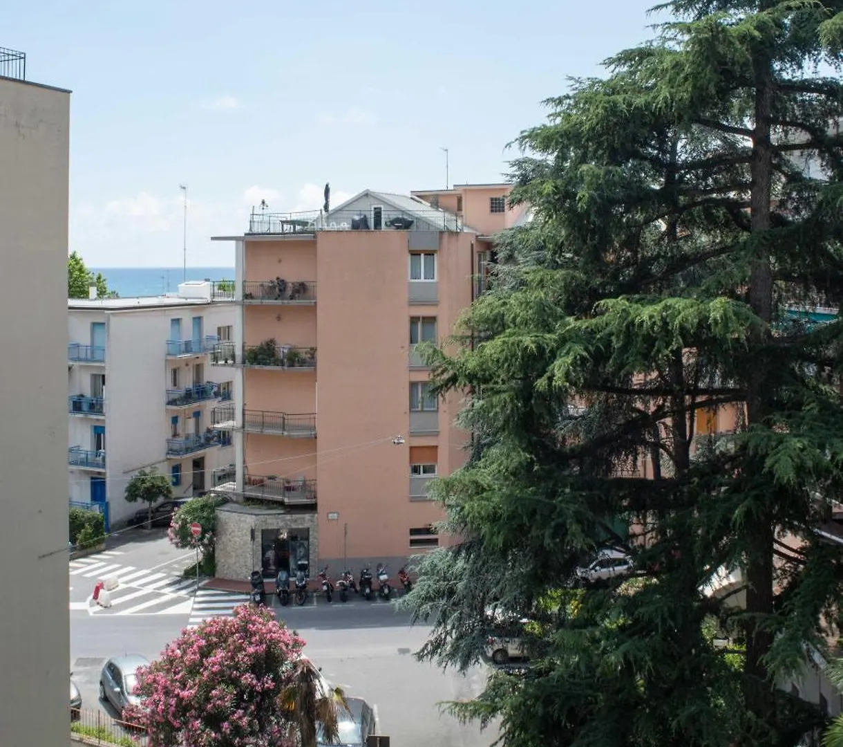 Casa Lorenza Albisola Superiore